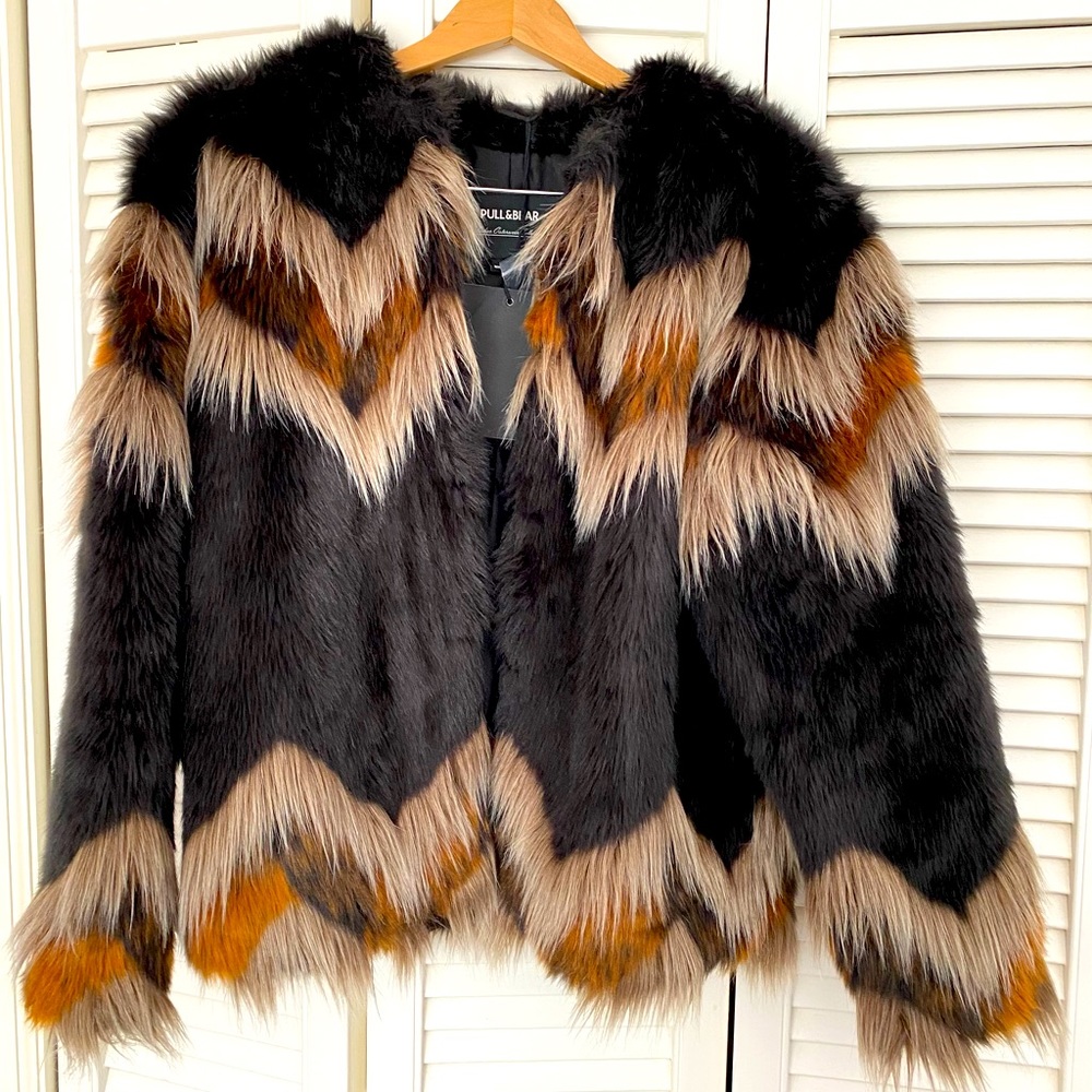 Pull and Bear faux fur coat